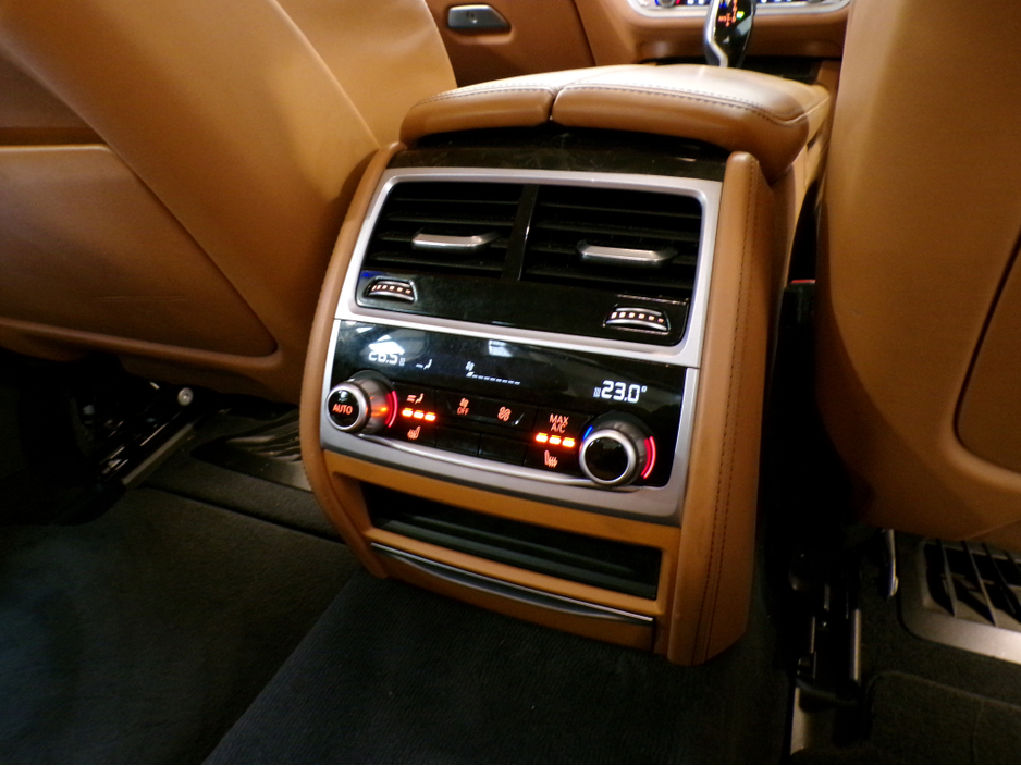 2016 BMW 7 Series 2.0L Petrol Plug-in Hybrid For Sale Images