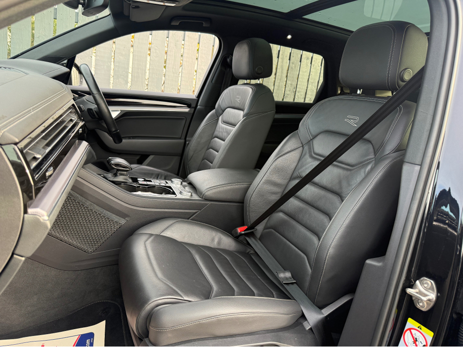 2022 Volkswagen Touareg 3L Diesel For Sale Images