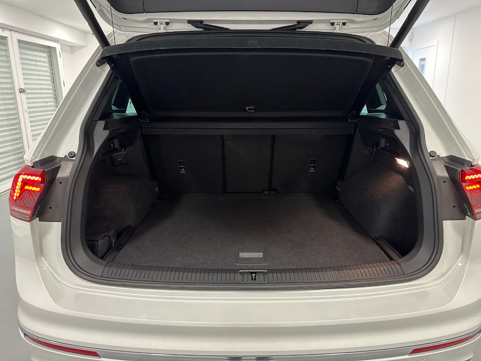 2019 Volkswagen Tiguan 2L Diesel For Sale Images