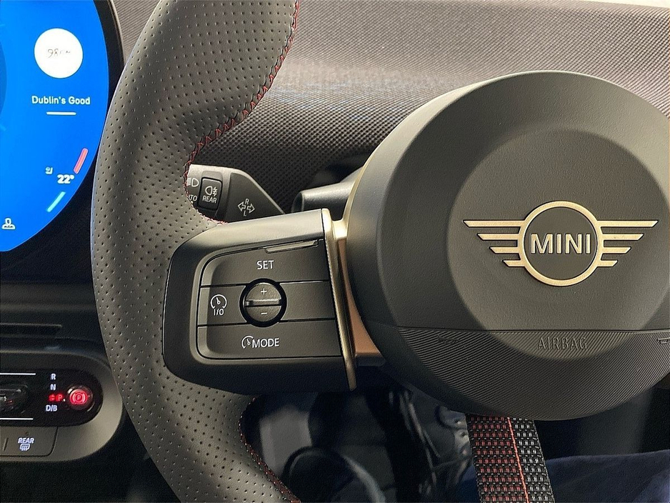 2025 MINI Hatch 0L Electric For Sale Images