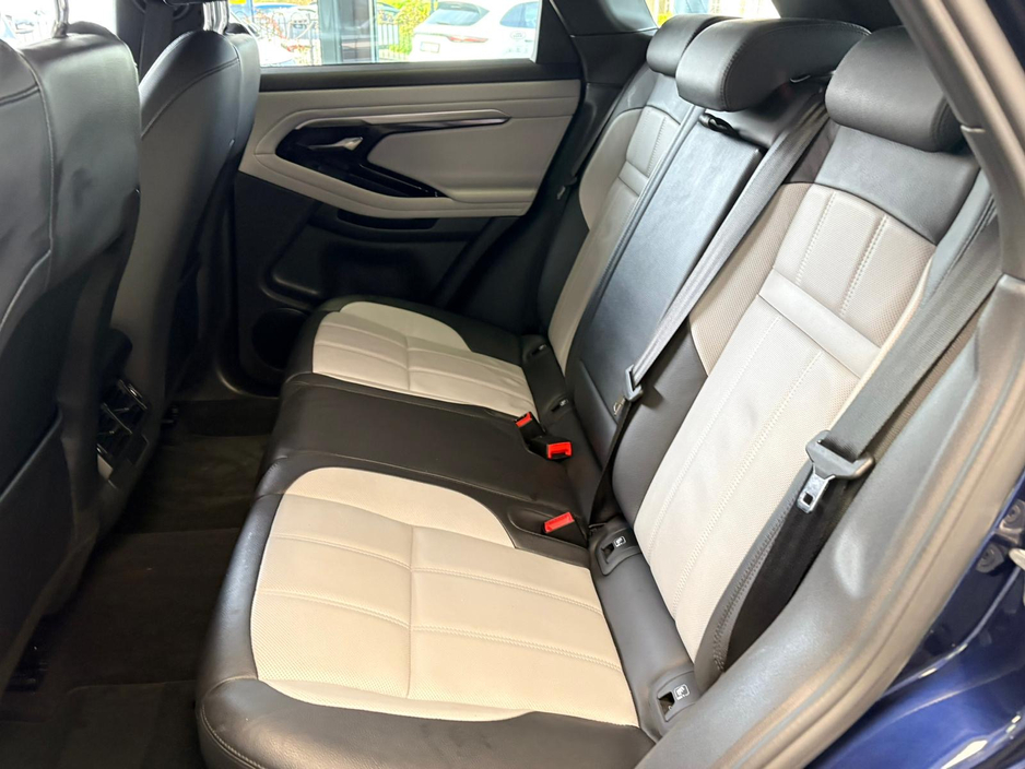 2023 Land Rover Range Rover Evoque 1.5L Petrol Plug-in Hybrid For Sale Images
