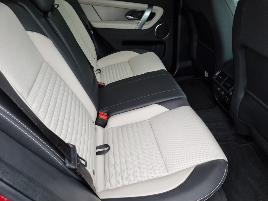 2024 Land Rover Discovery Sport 1.5L Petrol Plug-in Hybrid For Sale Images