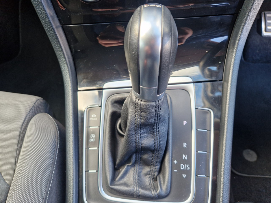 2013 Volkswagen Golf 1.4L Petrol For Sale Images