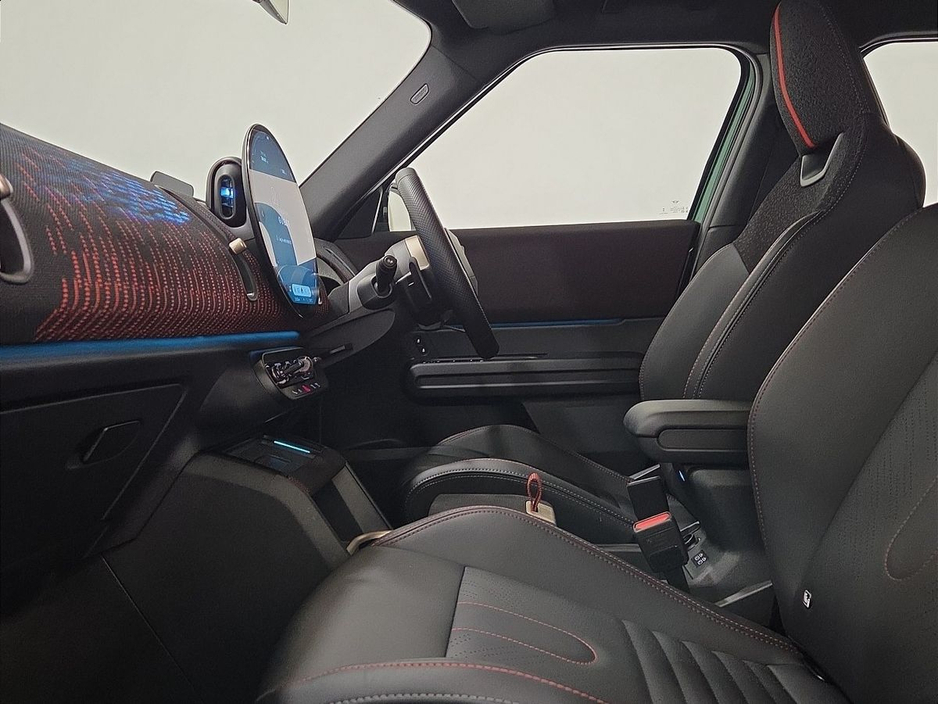 2025 MINI Countryman 1.5L Petrol Hybrid For Sale Images