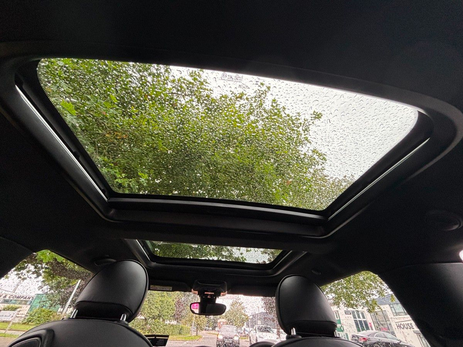 MINI Hatch LEVEL 3 LEATHER SUNROOF — thumbnail 3