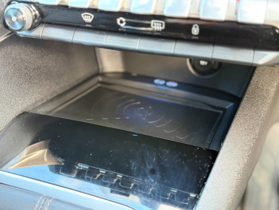 2019 Peugeot 5008 1.5L Diesel For Sale Images