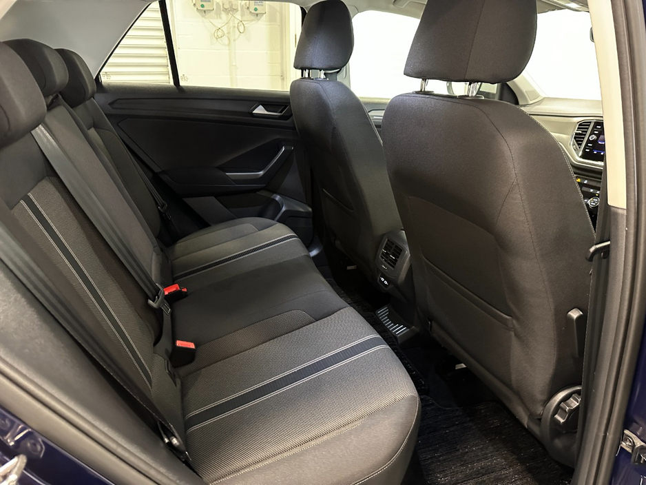 2020 Volkswagen T-Roc 2L Diesel For Sale Images