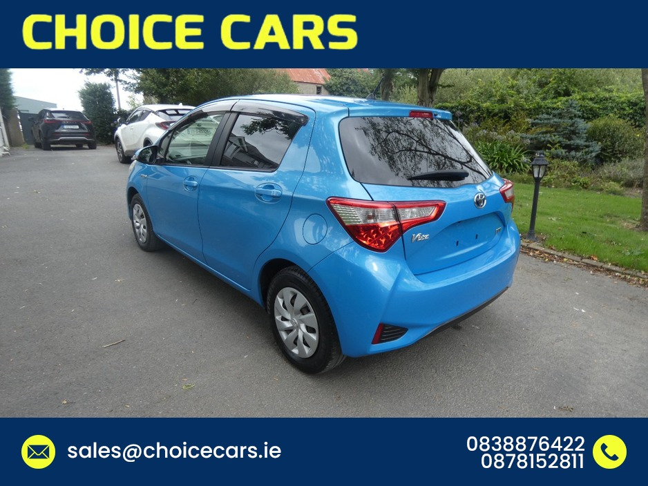 2017 Toyota Yaris 1.5L Hybrid For Sale Images