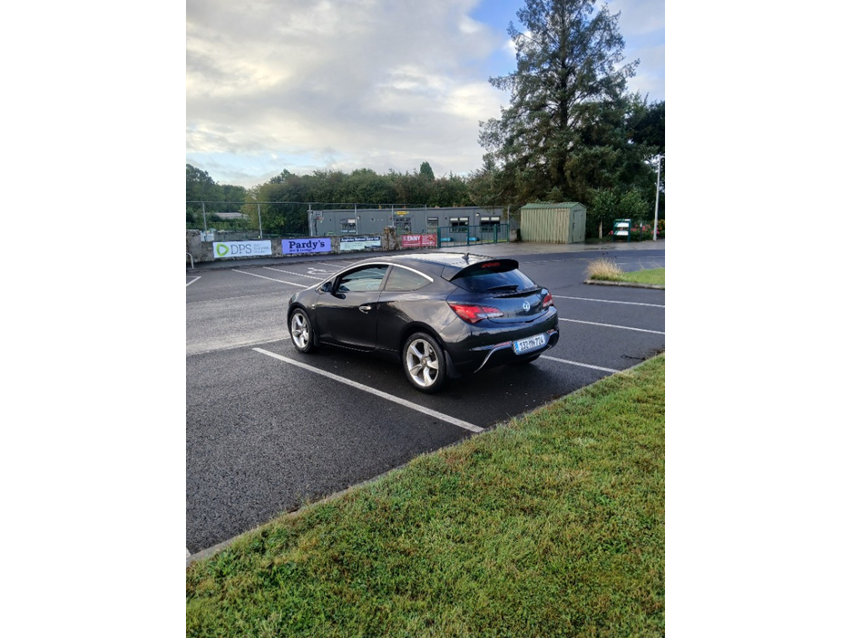 2013 Vauxhall Astra 1.7L Diesel For Sale Images