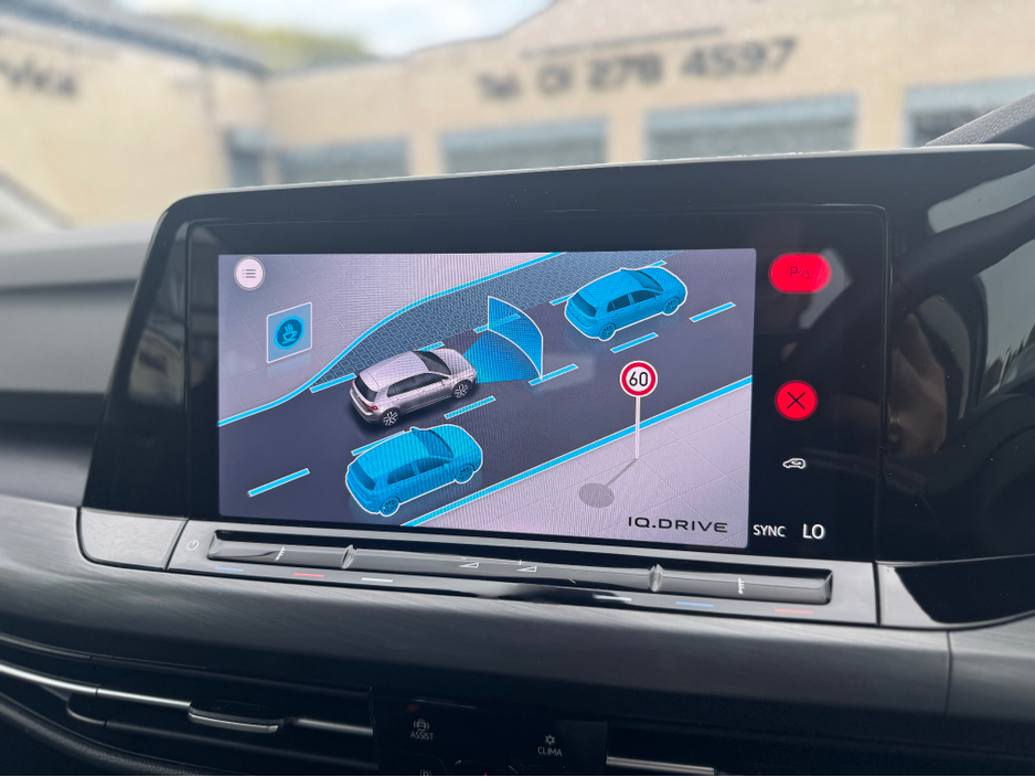 2023 Volkswagen Golf 1.4L Petrol Plug-in Hybrid For Sale Images
