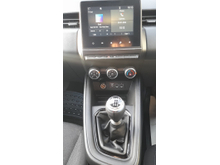 2022 Renault Clio 1L Petrol For Sale Images