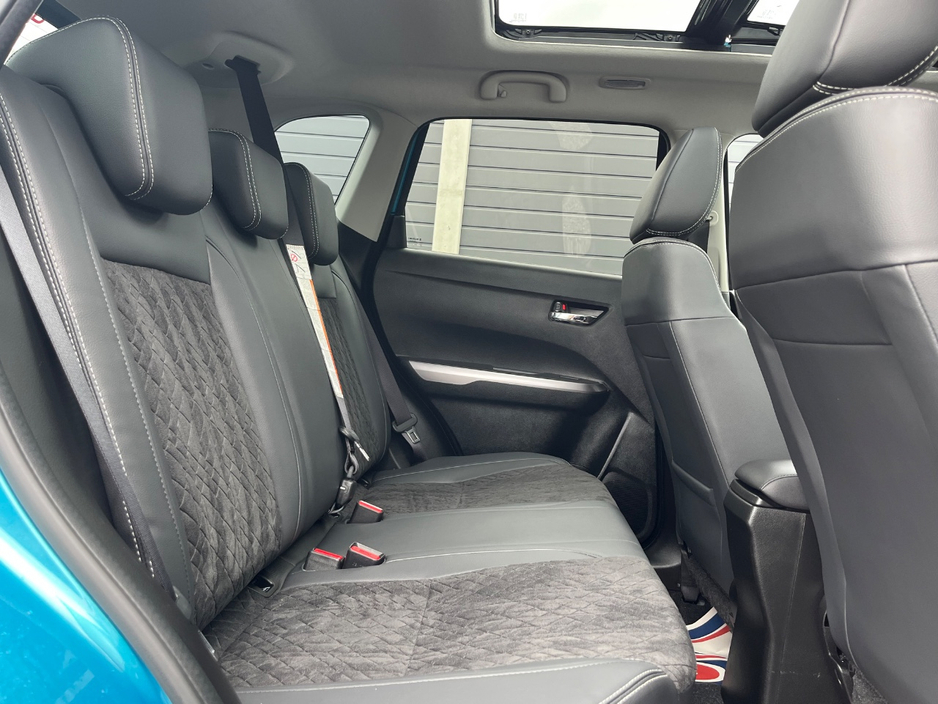 2024 Suzuki Vitara 1.5L Petrol Hybrid For Sale Images
