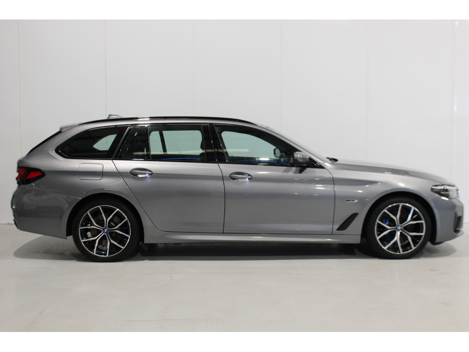 2022 BMW 5 Series 2L Hybrid For Sale Images