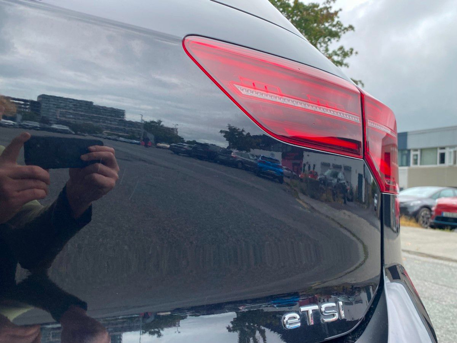 Volkswagen Golf ACTIVE PLATINUM EDITION 1.0 ETSI 12 MONTH WARRANTY — thumbnail 23