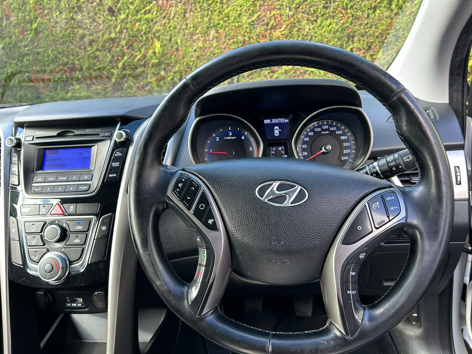 2016 Hyundai i30 1.4L Diesel For Sale Images