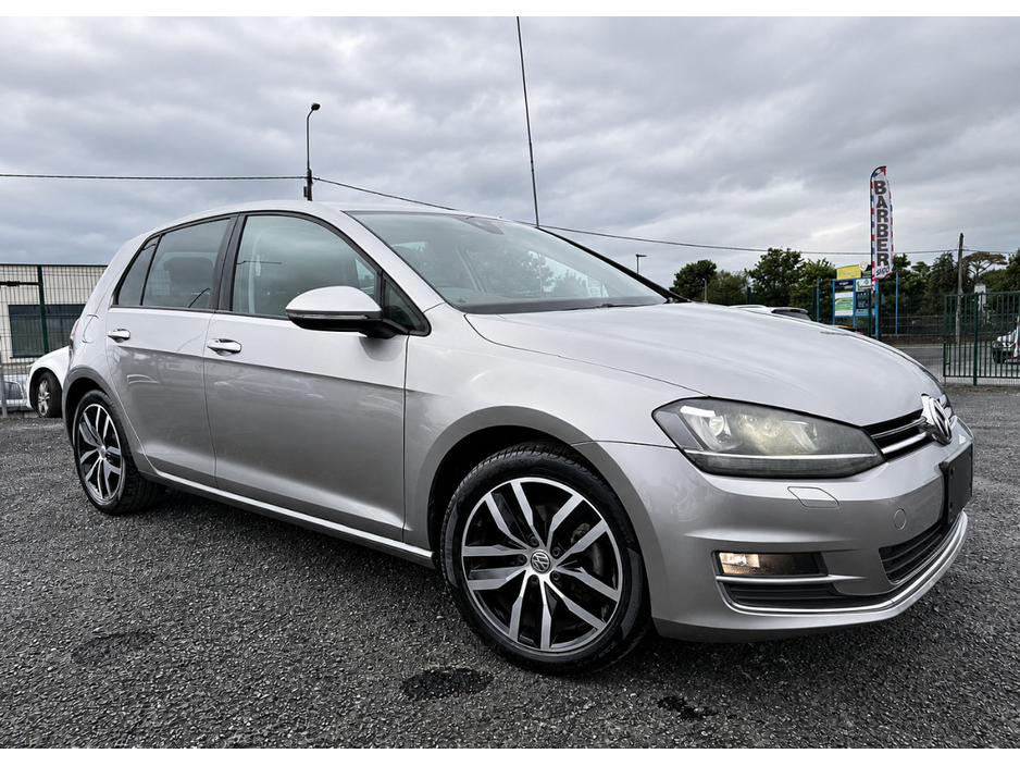 2017 Volkswagen Golf 1.4L Petrol For Sale Images