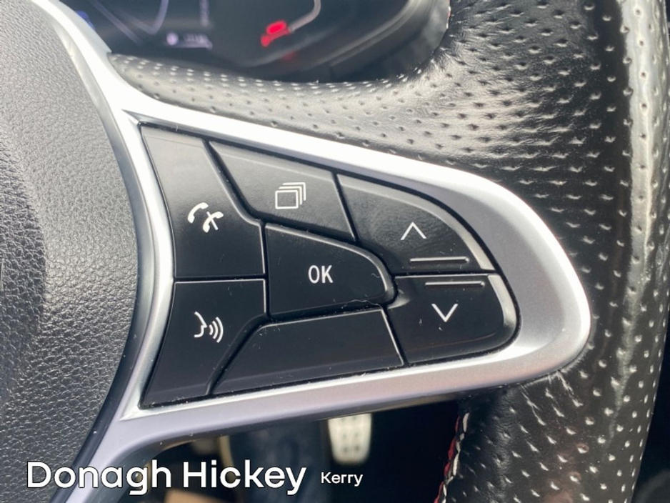 2021 Renault Arkana 1.6L Petrol Hybrid For Sale Images