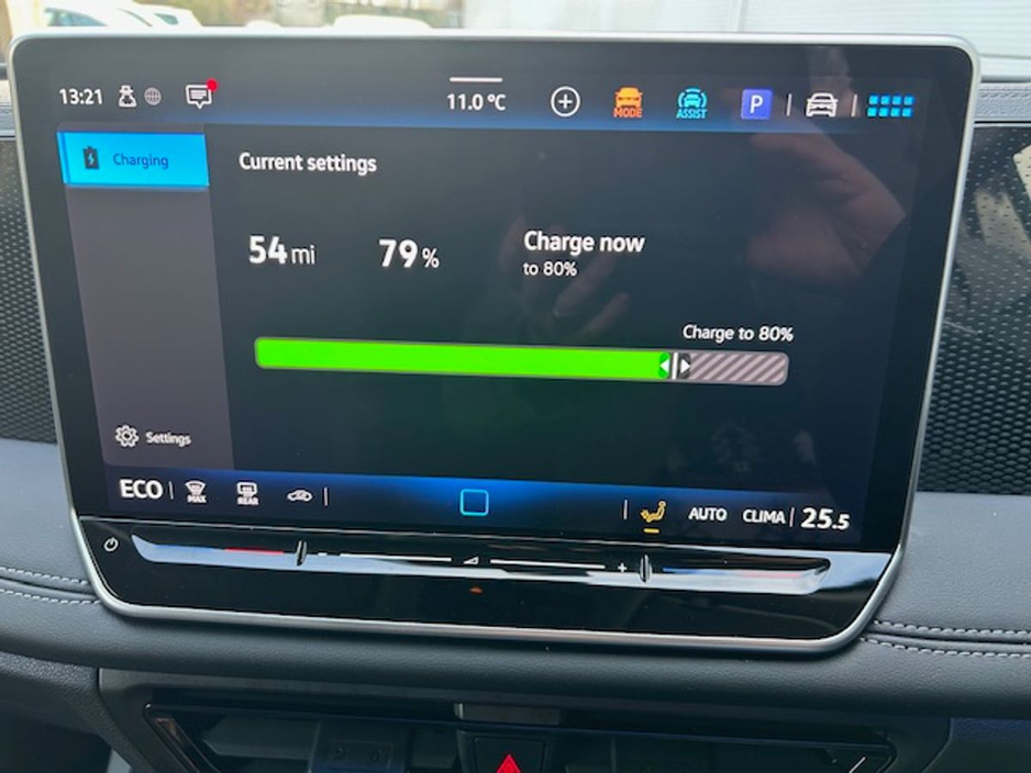2025 Volkswagen Tiguan 1.5L Petrol Hybrid For Sale Images