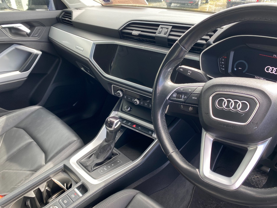 2022 Audi Q3 2L Diesel For Sale Images