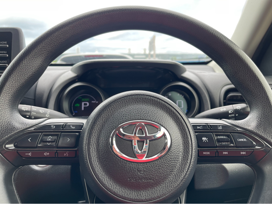 2022 Toyota Yaris Cross 1.5L Petrol Hybrid For Sale Images