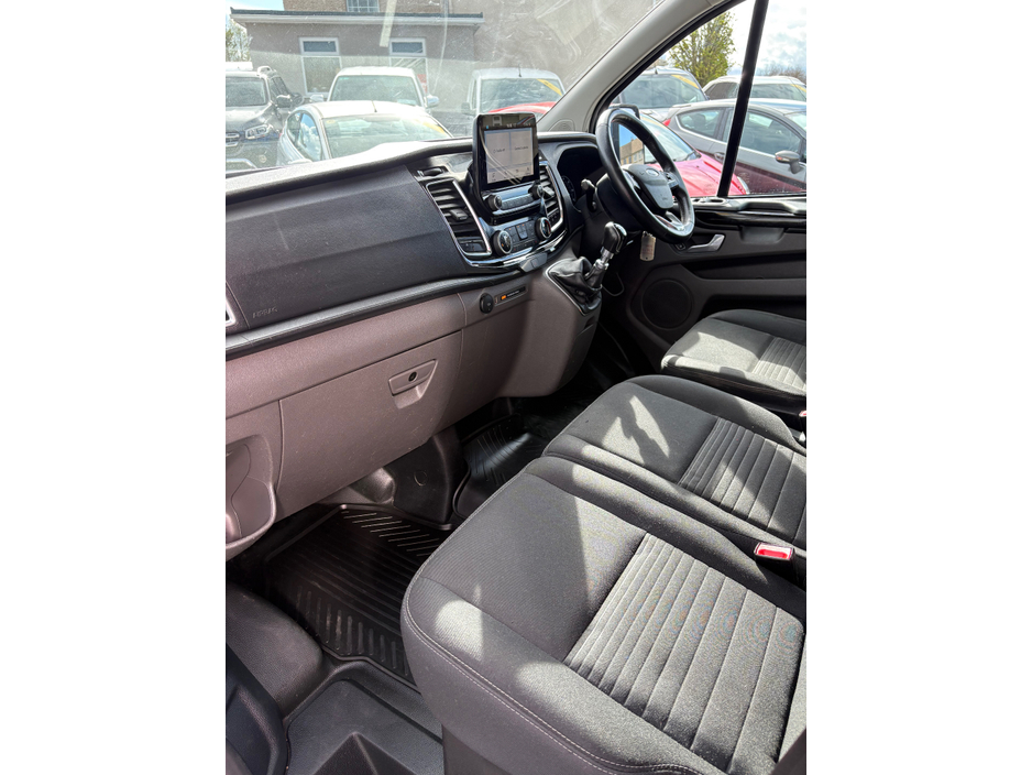 2022 Ford Transit Custom 2L Diesel For Sale Images