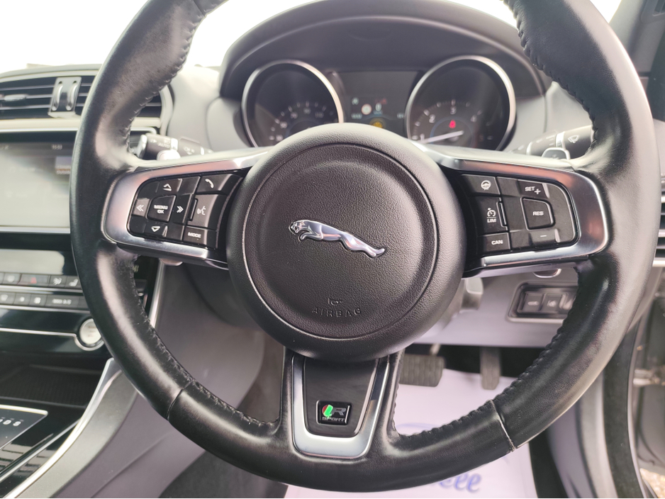 2018 Jaguar XE 2L Diesel For Sale Images