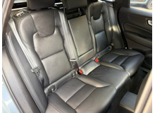 2023 Volvo XC60 2L Petrol Plug-in Hybrid For Sale Images