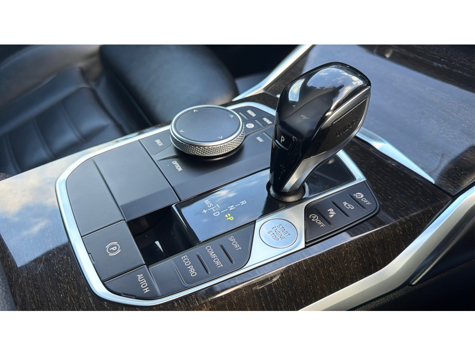 2021 BMW 3 Series 2L Diesel For Sale Images