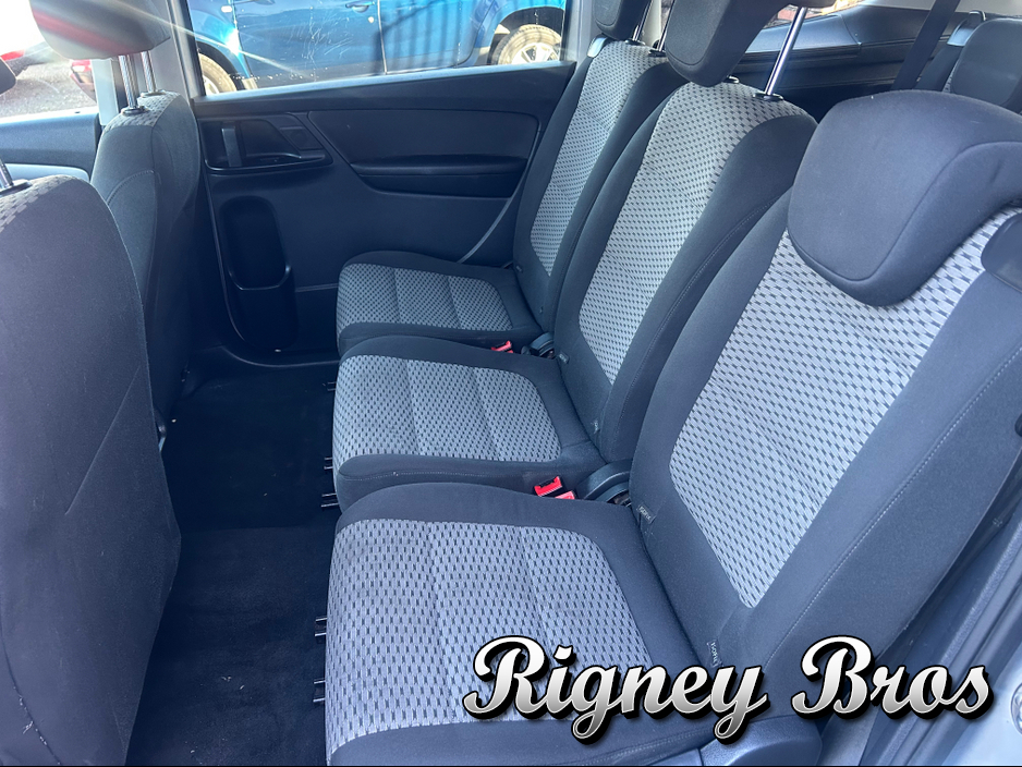 2011 Volkswagen Sharan 2L Diesel For Sale Images