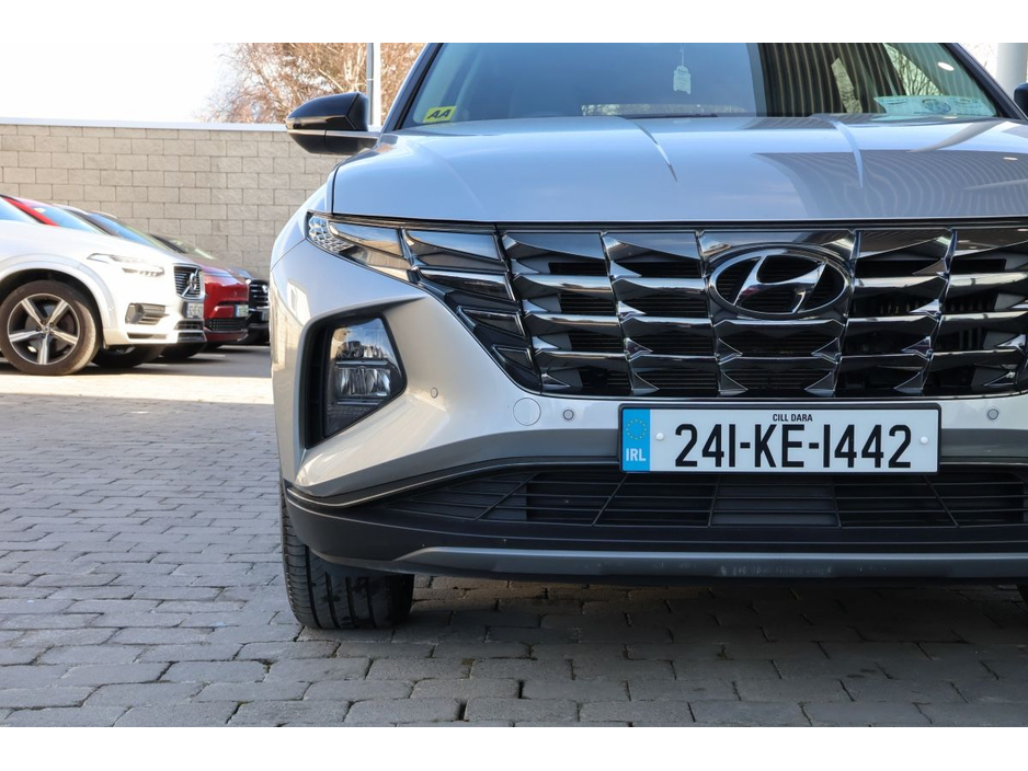Hyundai Tucson 2WD Executive Plus HEV Auto w.2 Tone Roof — thumbnail 7