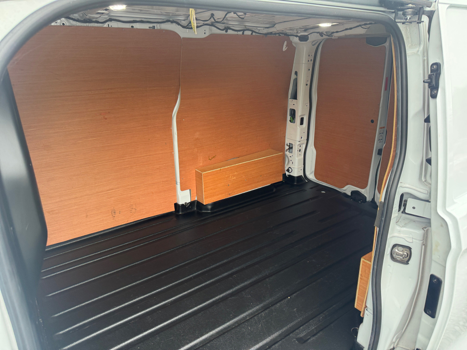 2025 Ford Transit Custom 2L Diesel For Sale Images