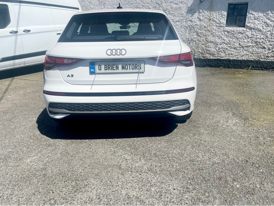 2025 Audi A3 1.5L Petrol Plug-in Hybrid For Sale Images