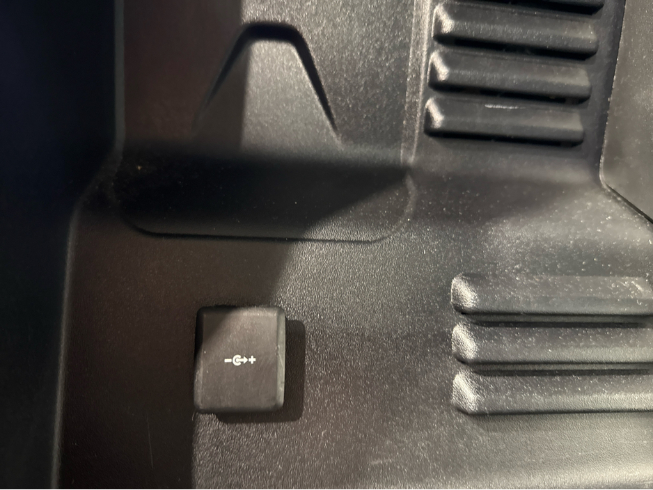 2021 Land Rover Defender 3L Diesel For Sale Images