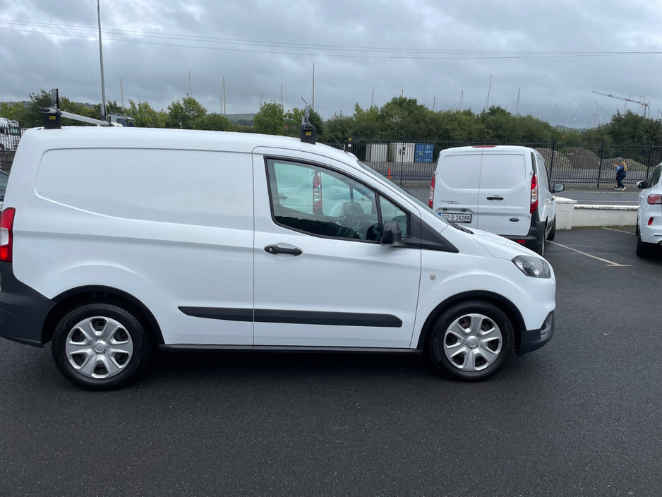 2021 Ford Transit Courier 1.5L Diesel For Sale Images