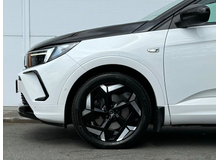 2023 Opel Grandland 1.6L Petrol Plug-in Hybrid For Sale Images