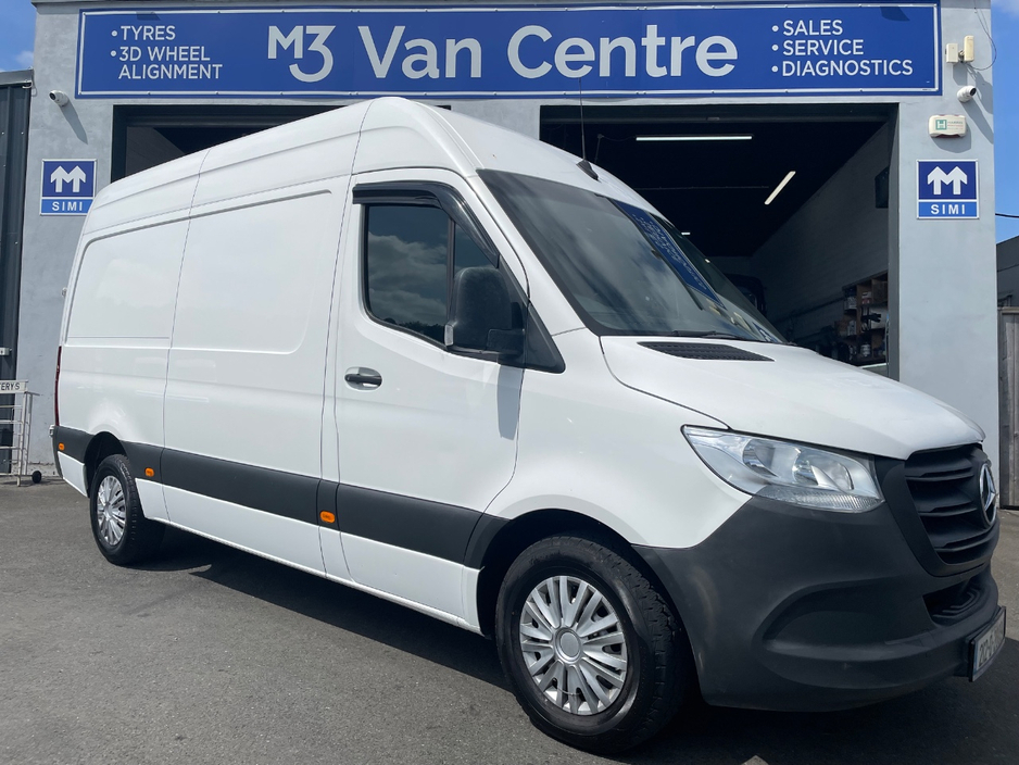 2021 Mercedes-Benz Sprinter 2.1L Diesel For Sale Images