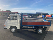 1976 Mercedes-Benz 306 D 2.2L Diesel For Sale Images