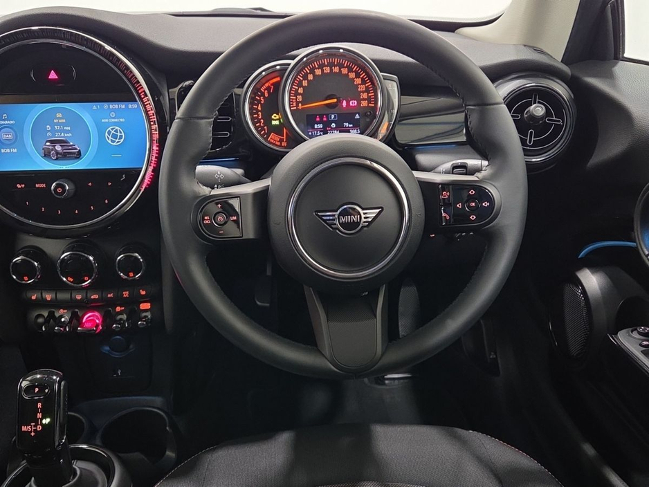 2022 MINI Hatch 1.5L Petrol For Sale Images