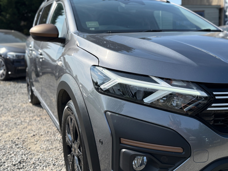 2025 Dacia Jogger 1L Petrol For Sale Images
