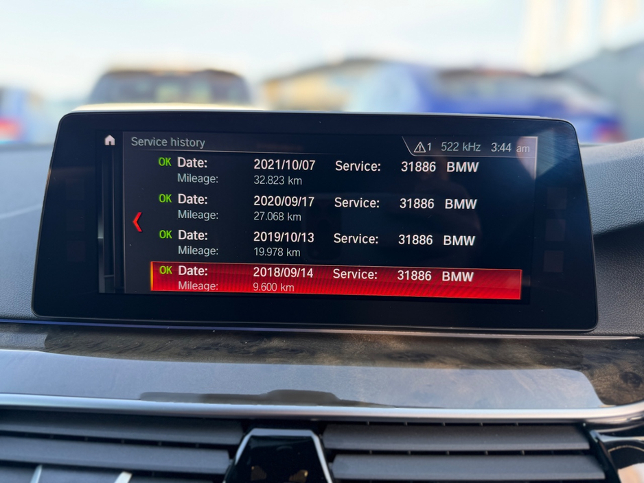 BMW 5 Series M-SPORT 530E - 2.0L PETROL HYBRID - AUTO - 12M WARRANTY - CAR: 2310 — thumbnail 24