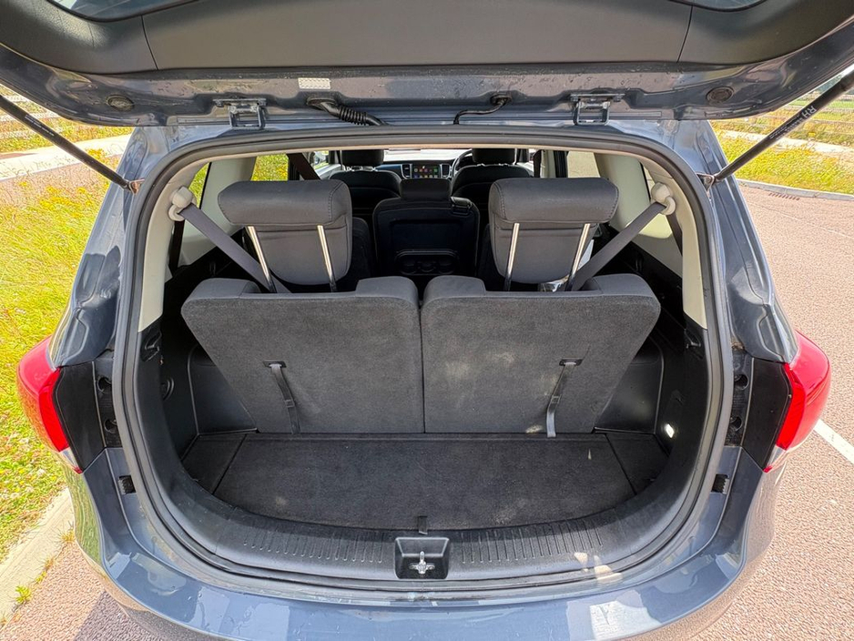 2016 Kia Carens 1.7L Diesel For Sale Images