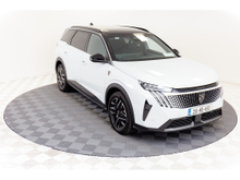 Peugeot 5008 GT Hybrid Auto 145HP
