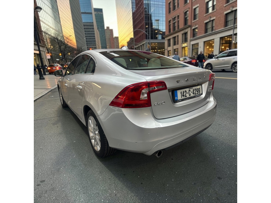 2014 Volvo S60 2L Diesel For Sale Images
