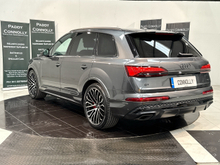 2026 Audi Q7 3L Diesel For Sale Images