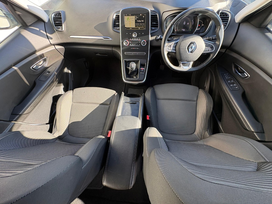 2020 Renault Grand Scenic 1.8L Diesel For Sale Images