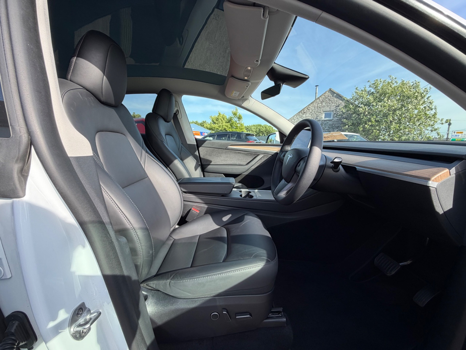2024 Tesla Model Y 0L Electric For Sale Images