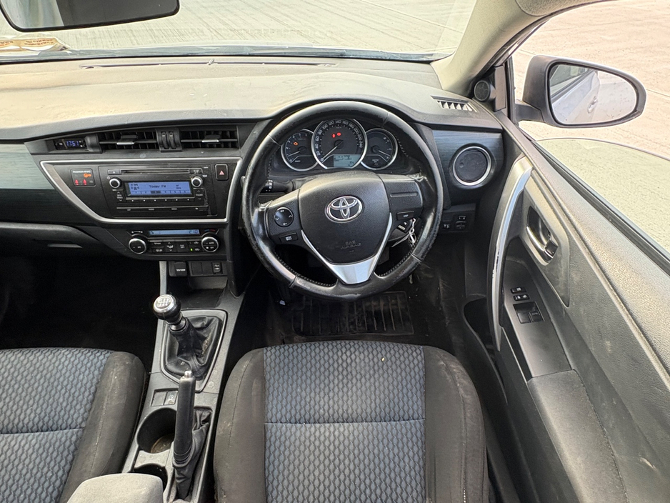 2014 Toyota Auris 1.4L Diesel For Sale Images