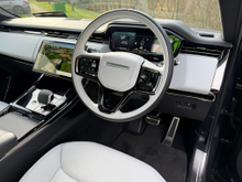 2024 Land Rover Range Rover Sport 3L Petrol Plug-in Hybrid For Sale Images