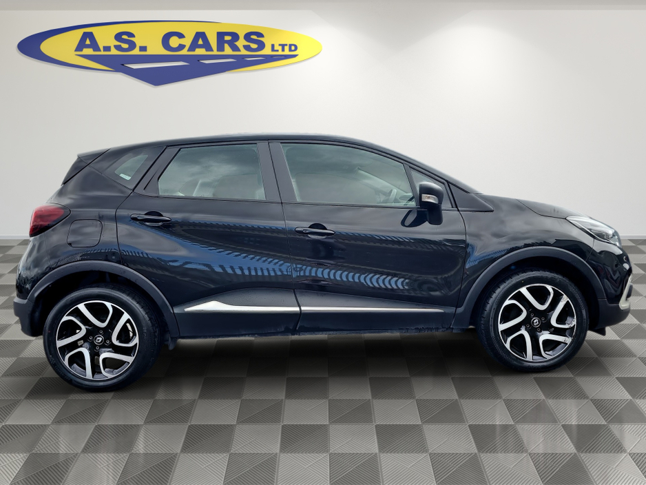 2018 Renault Captur 0.9L Petrol For Sale Images