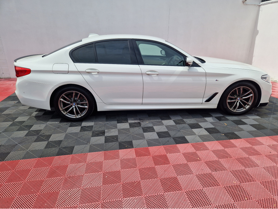 2019 BMW 5 Series 2.0L Diesel For Sale Images